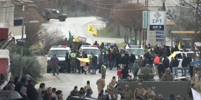 Hezbollah incita alla rivolta tra gli sfollati nel sud del Libano: la preoccupazione di Israele