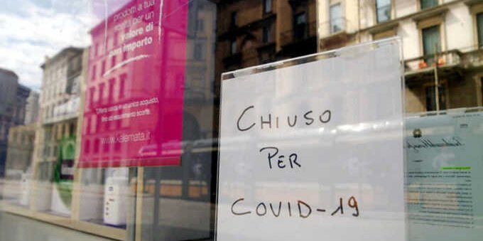 Cinema, bar, ristoranti: così il Covid ha cambiato - e abbassato - le nostre abitudini di spesa