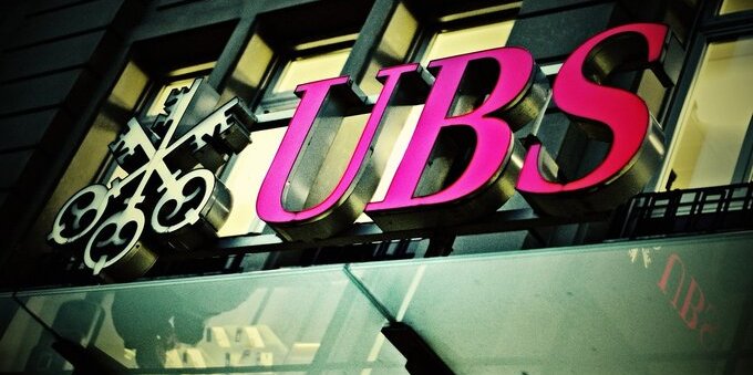 Ubs: nel primo trimestre, utile netto giù del 52%