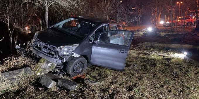 Incidente a Zugo: un malore alla guida provoca un'impatto violento