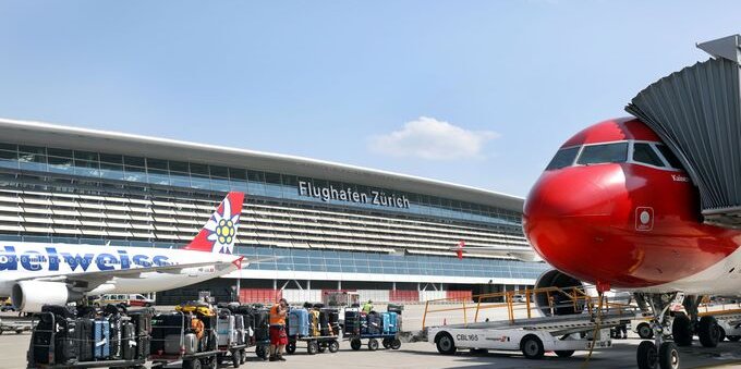 La pandemia rallenta Flughafen Zürich. Il 2021 chiude ancora in rosso